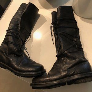 Trippen BLACK Wrap Boot size 39